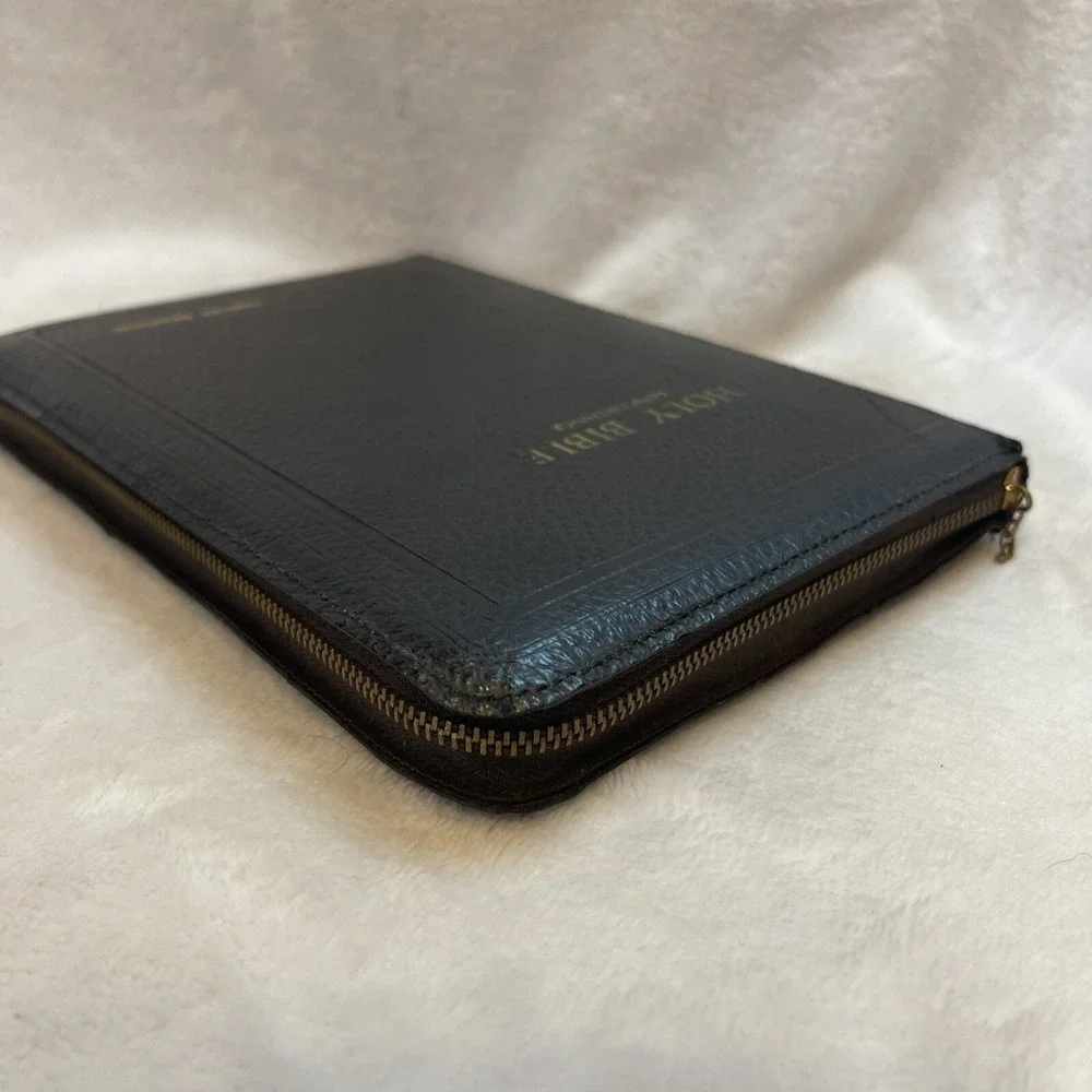 Vintage Holy Bible KJV Red Letter Concordance zipper‎ cover black